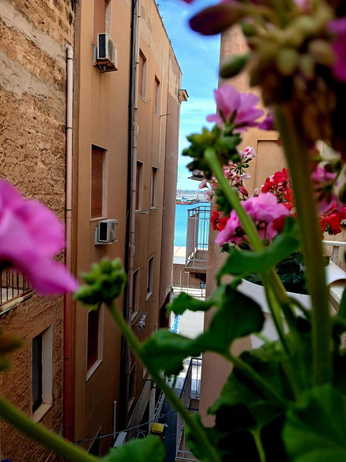 Ferienwohnung A Casa Tutti Bene Trapani Exterior foto
